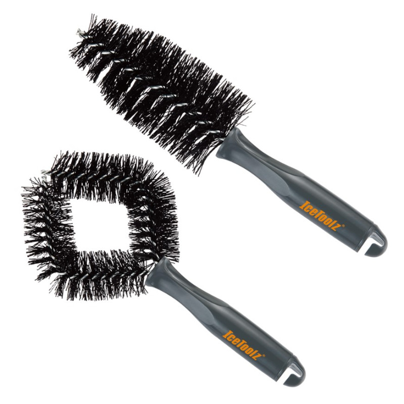 Купить Щетки для чистки кассет и покрышек ICETOOLZ C124